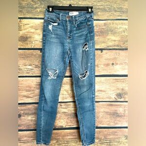 Mudd High-Rise Jeans